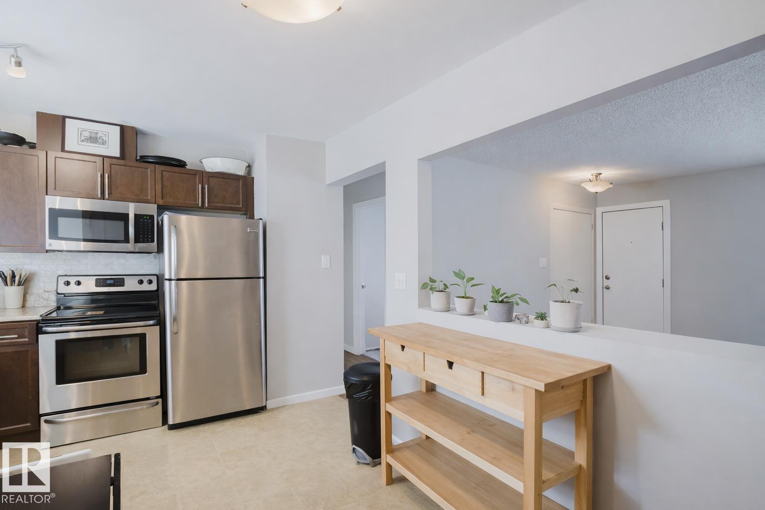 11611 145 Av Nw, Edmonton, Alberta  T5X 1M1 - Photo 9 - E4476734