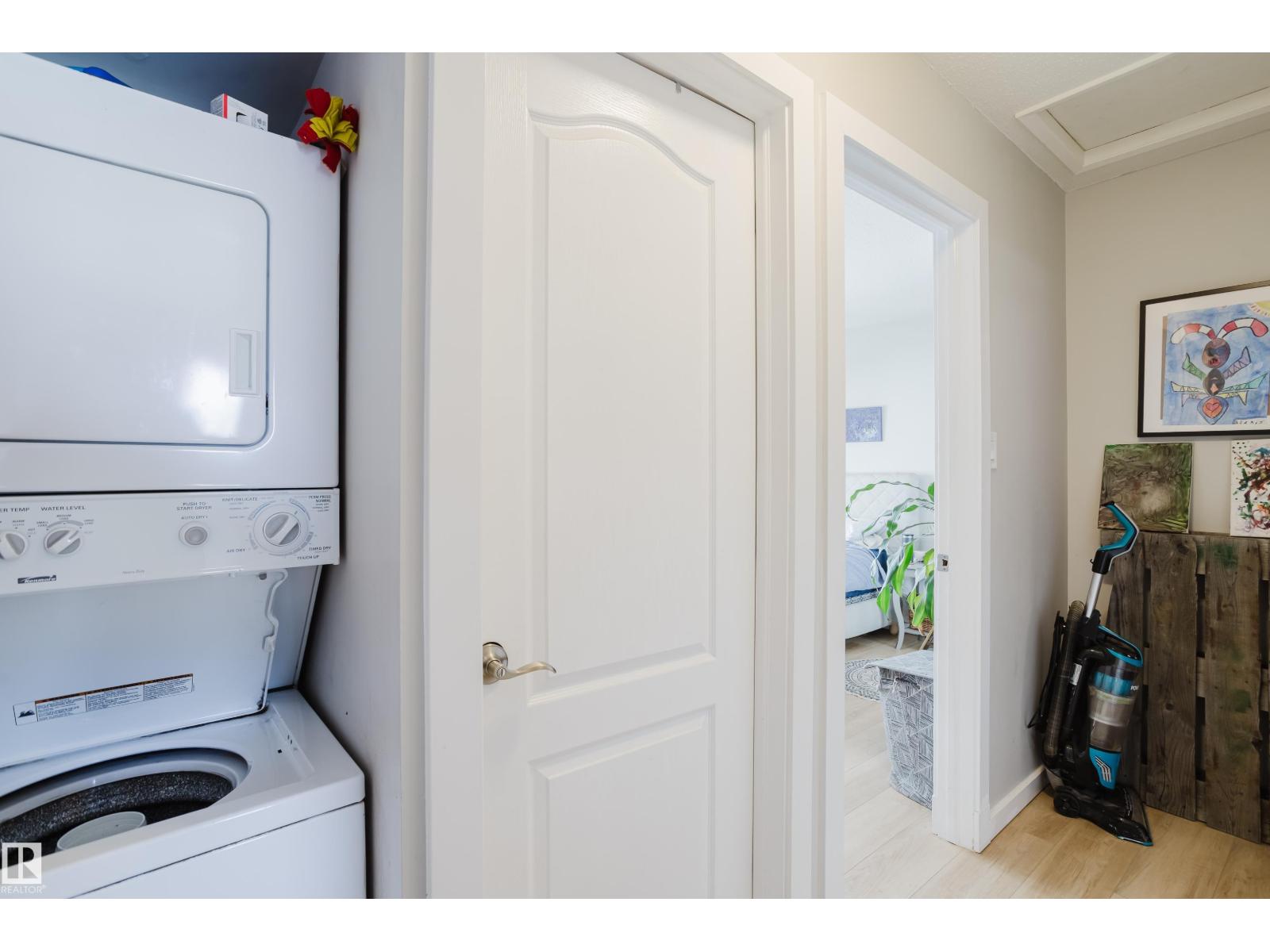 11611 145 Av Nw, Edmonton, Alberta  T5X 1M1 - Photo 15 - E4476734