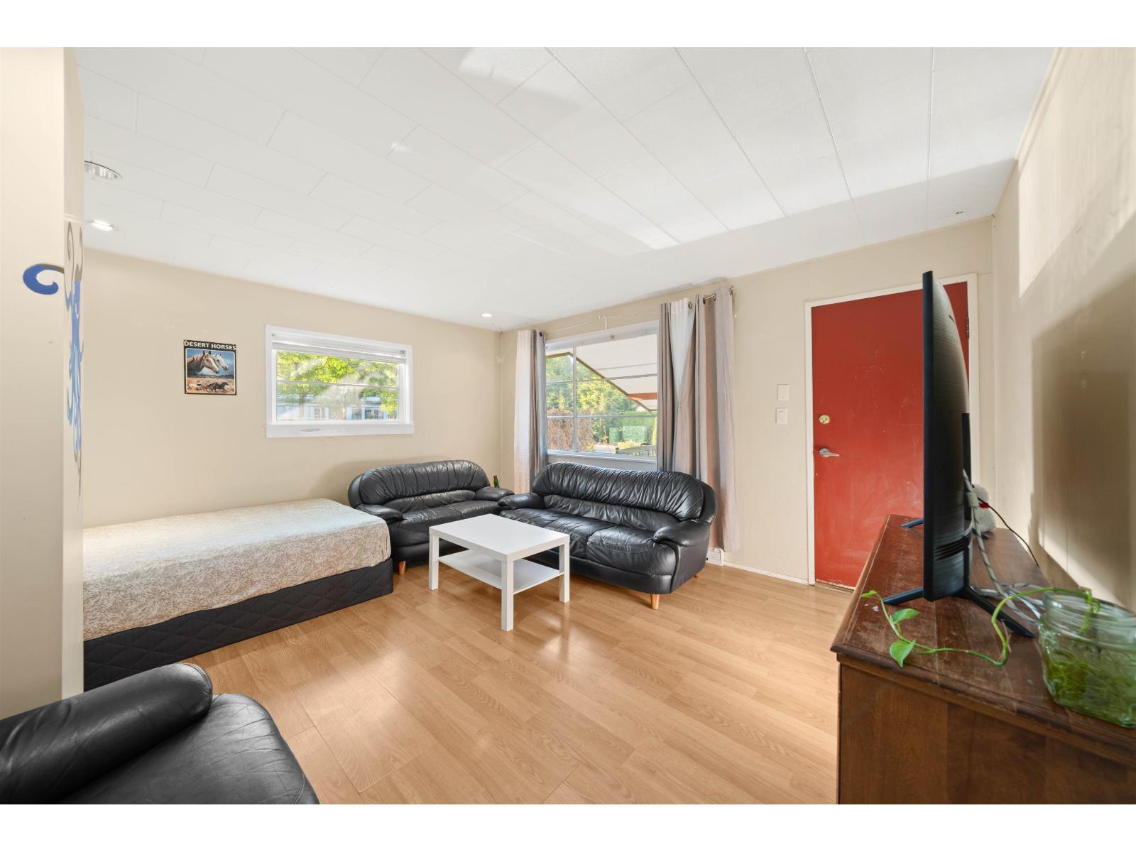 12775 15a Avenue, Surrey, British Columbia  V4A 1L9 - Photo 11 - R3098290