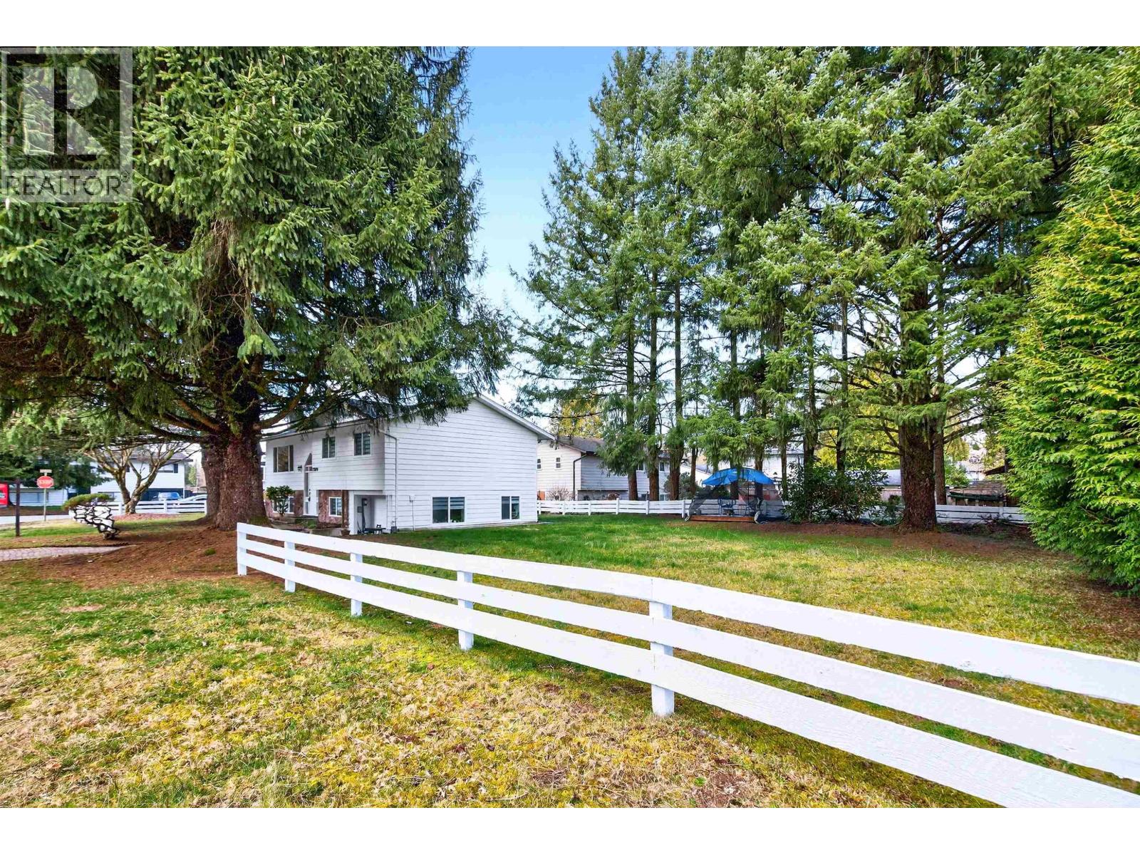 21099 Berry Avenue, Maple Ridge, British Columbia  V2X 7V3 - Photo 34 - R3098159