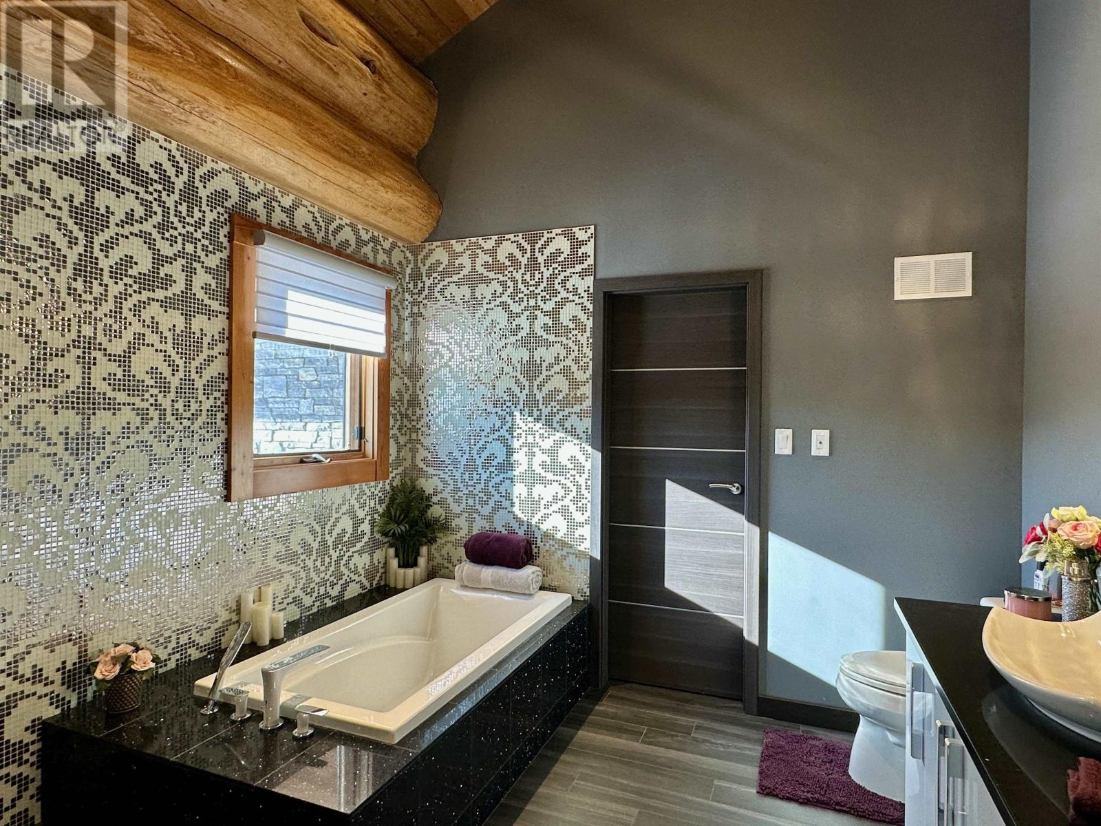 76 Middle Lake/winnipeg River, Kenora, Ontario  P0X 1C0 - Photo 35 - TB2600416