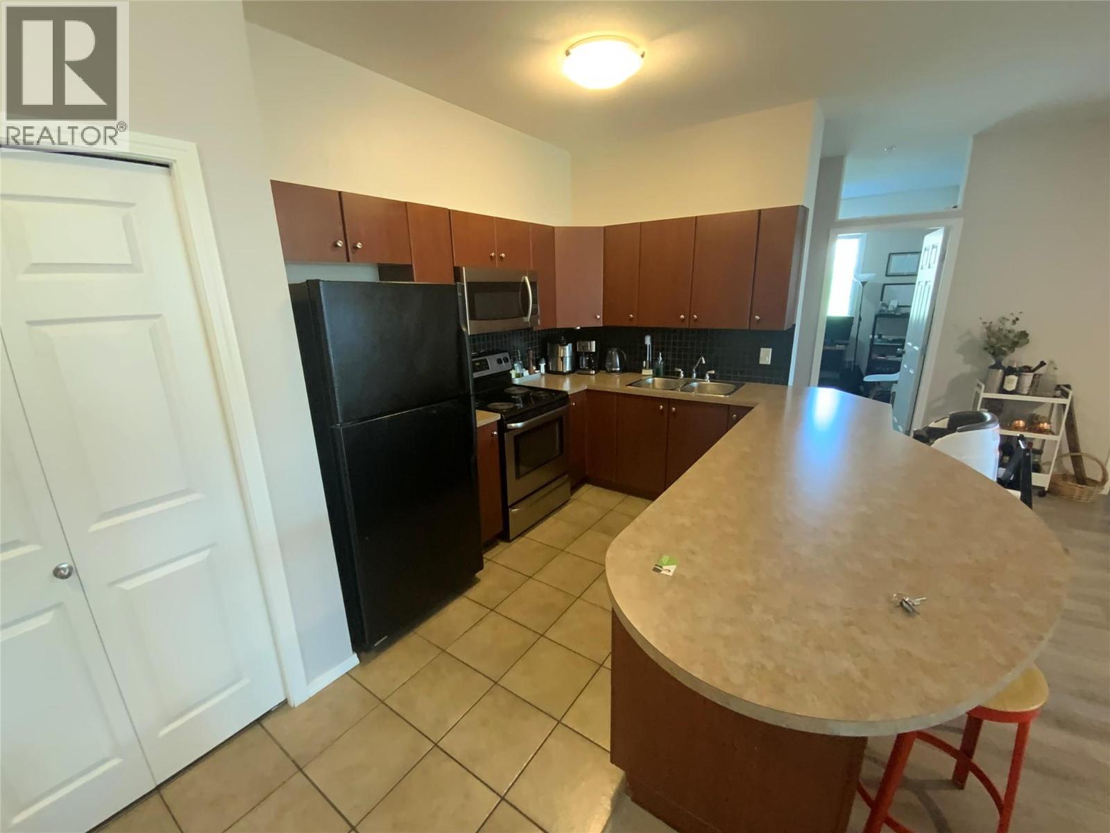 1873 Country Club Road Unit# 2222, Kelowna, British Columbia  V1V 2W6 - Photo 7 - 10378574