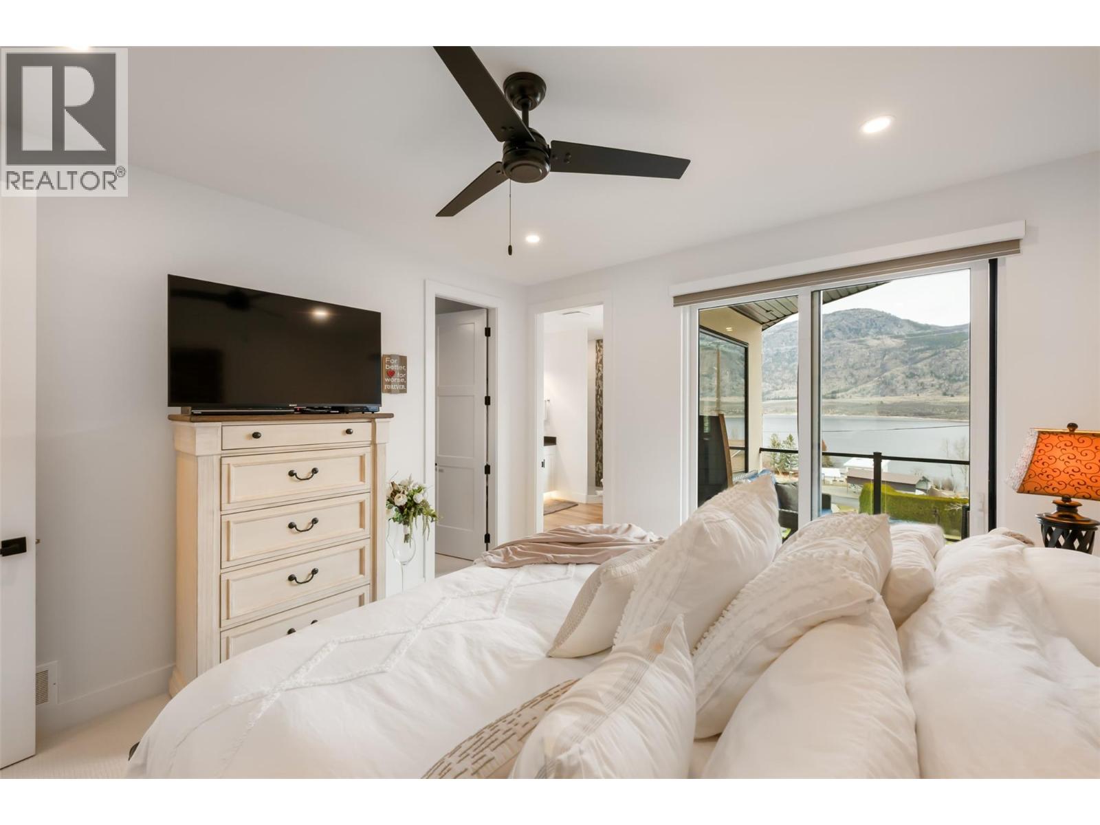 10400 87th Street, Osoyoos, British Columbia  V0H 1V2 - Photo 37 - 10376937