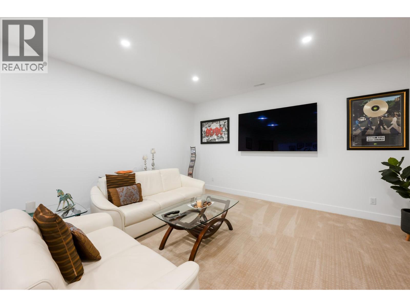 10400 87th Street, Osoyoos, British Columbia  V0H 1V2 - Photo 51 - 10376937