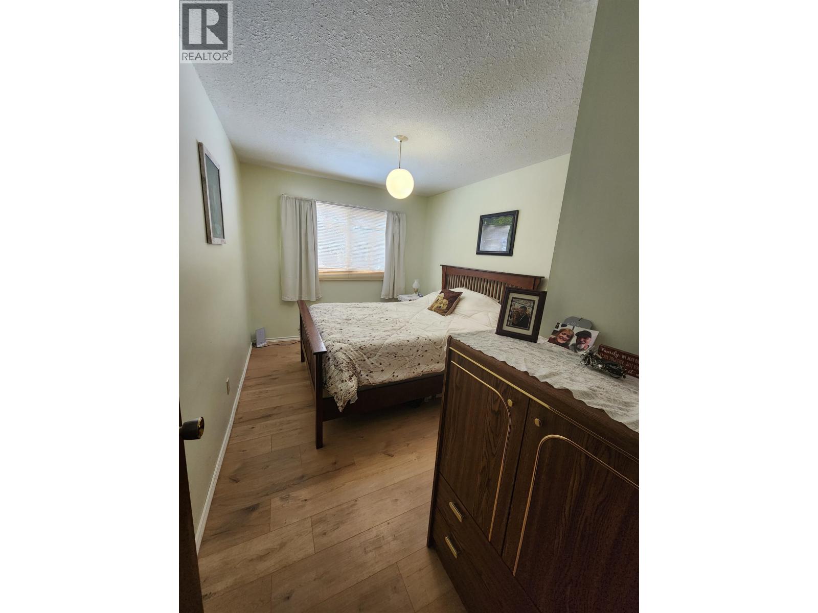 7344 E Young Lake Road, 70 Mile House, British Columbia  V0K 2K2 - Photo 19 - R3098853