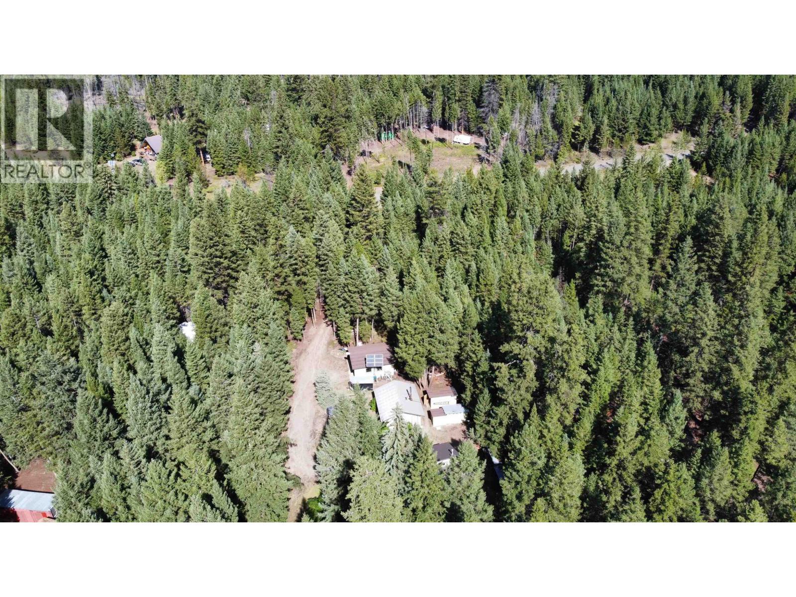 7344 E Young Lake Road, 70 Mile House, British Columbia  V0K 2K2 - Photo 7 - R3098853