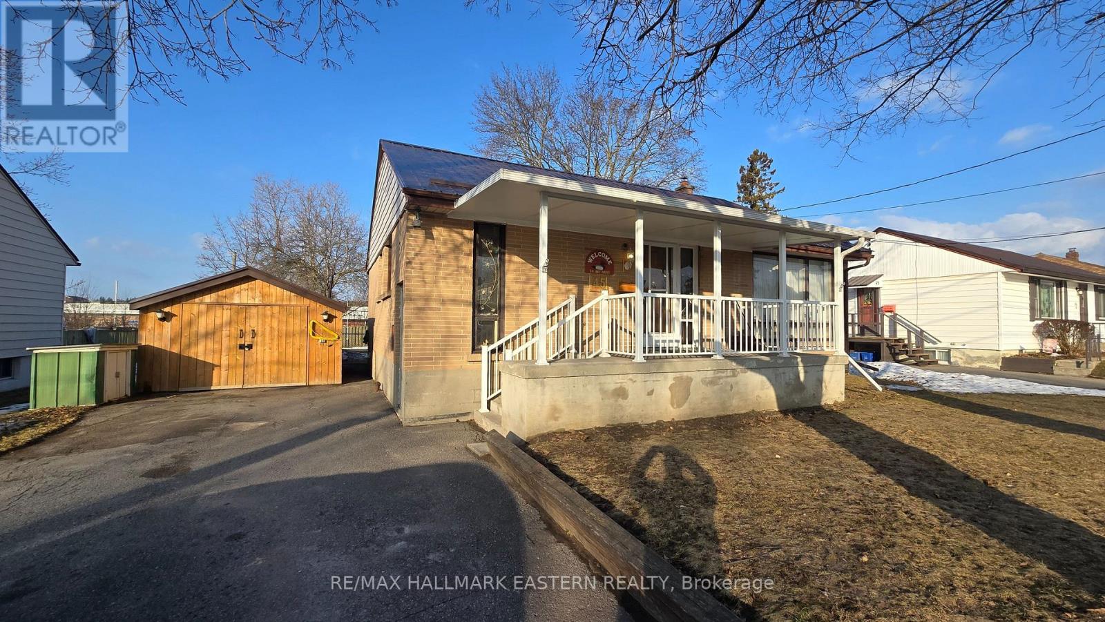 45 Goodfellow Road S, Peterborough (Otonabee Ward 1), Ontario  K9J 5W8 - Photo 2 - X12871032