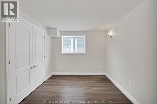 423 Logan Unit# 1, 2, Windsor, Ontario  N8X 2V3 - Photo 11 - 26005129