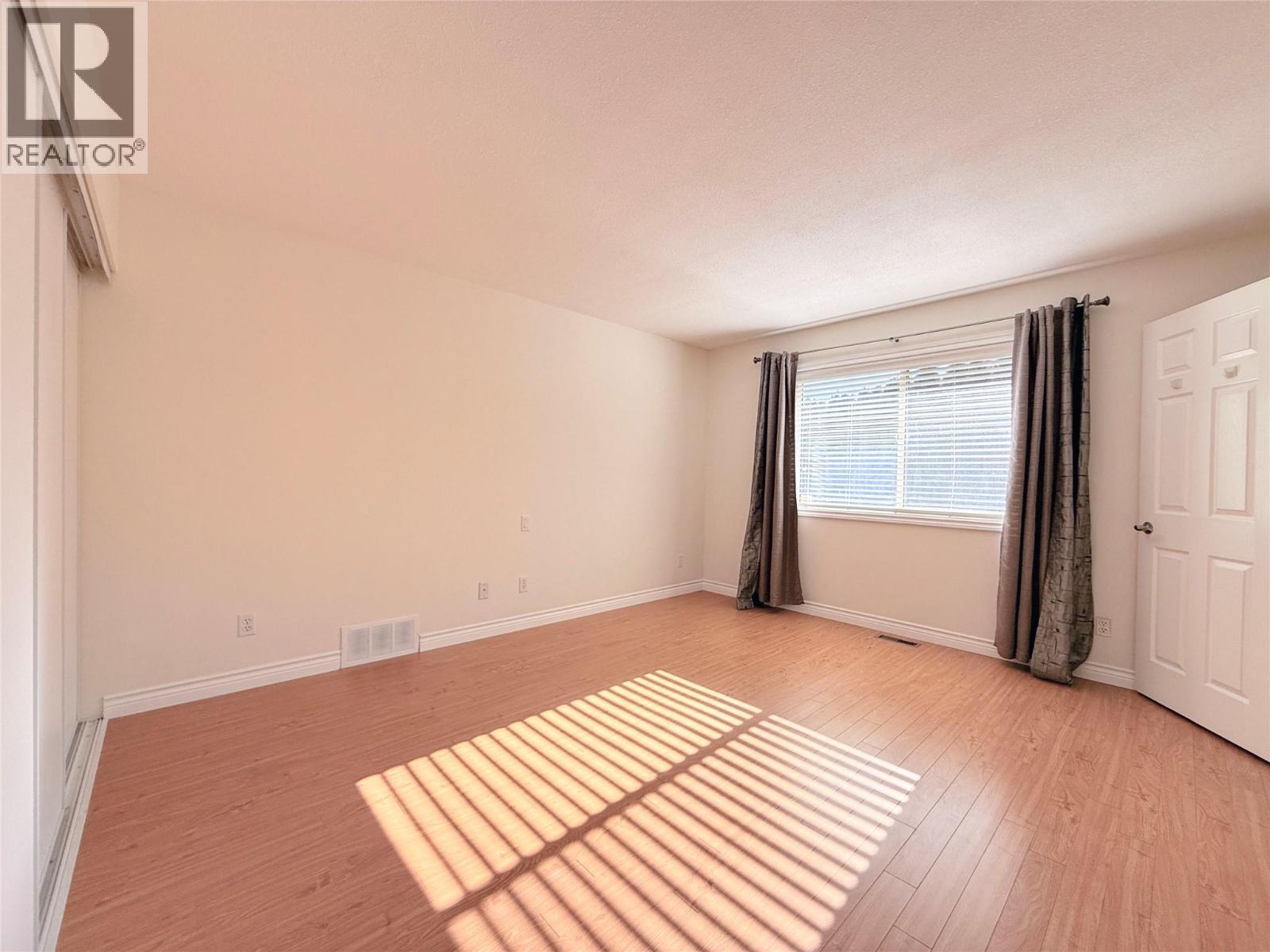 12 Heather Place, Osoyoos, British Columbia  V0H 1V1 - Photo 18 - 10378535