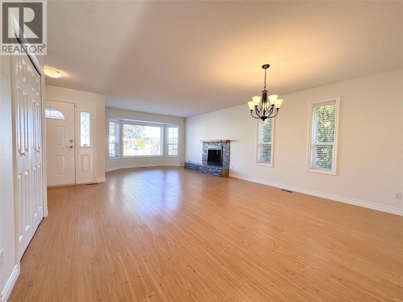 12 Heather Place, Osoyoos, British Columbia  V0H 1V1 - Photo 6 - 10378535