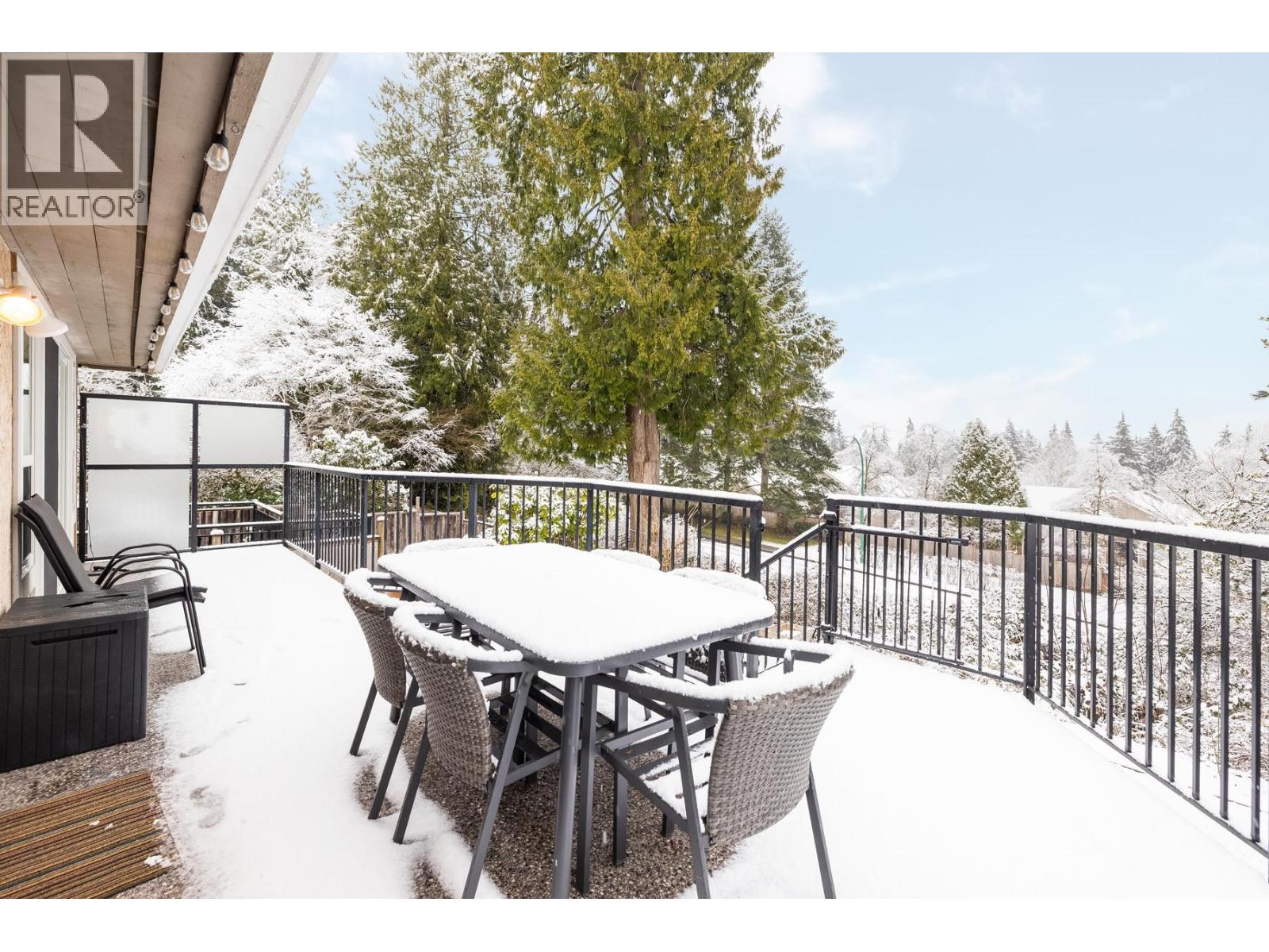 3985 Frames Place, North Vancouver, British Columbia  V7G 2M5 - Photo 18 - R3098776