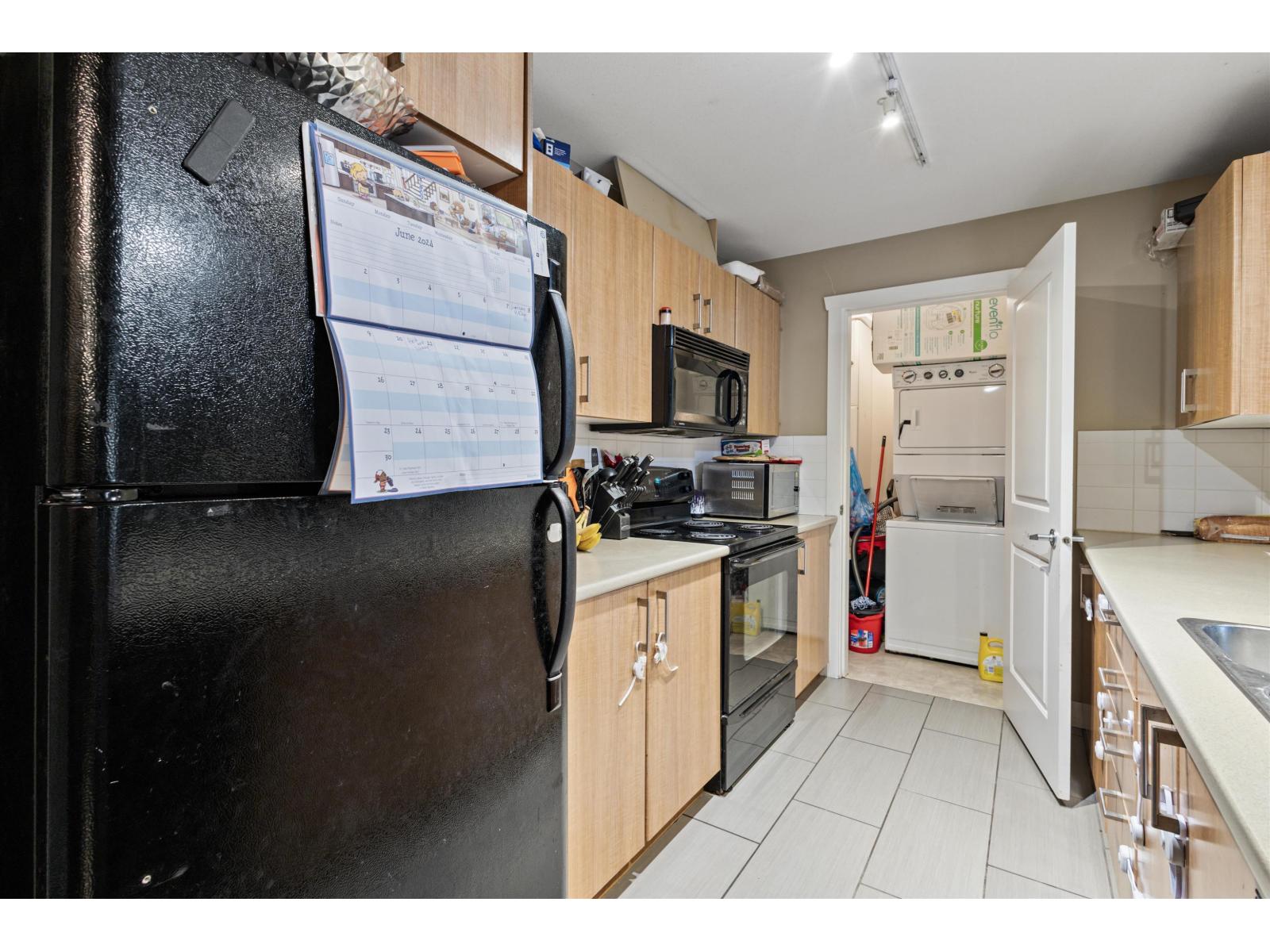 404 45561 Yale Road, Chilliwack Proper South, Chilliwack, British Columbia  V2P 0A8 - Photo 1 - R3096912