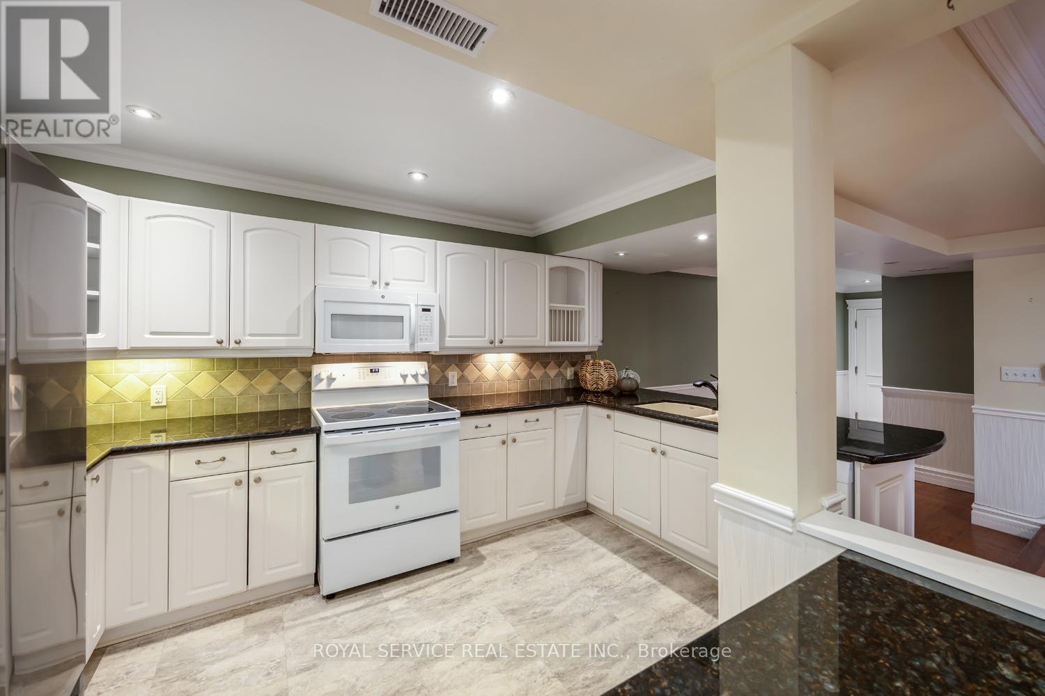 103 - 323 George Street, Cobourg, Ontario  K9A 3L9 - Photo 8 - X12872694