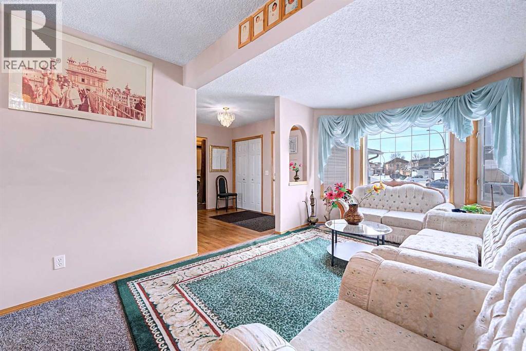 433 Coral Springs Place Ne, Calgary, Alberta  T3J 3R1 - Photo 6 - A2289158