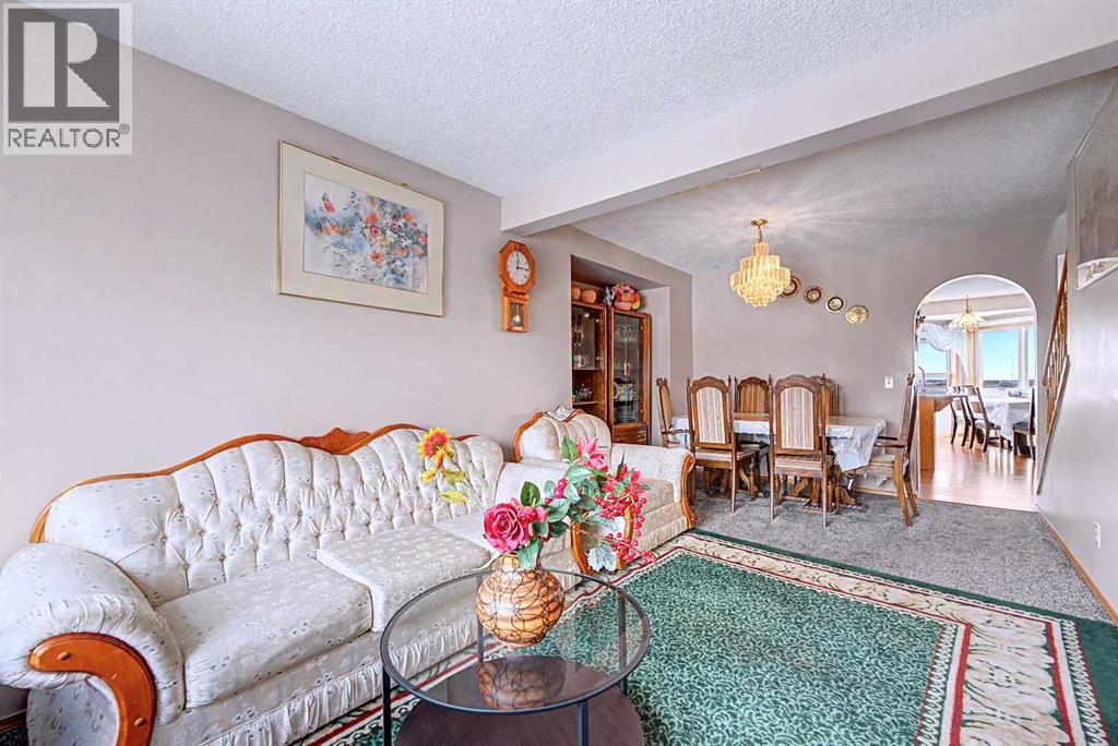 433 Coral Springs Place Ne, Calgary, Alberta  T3J 3R1 - Photo 7 - A2289158