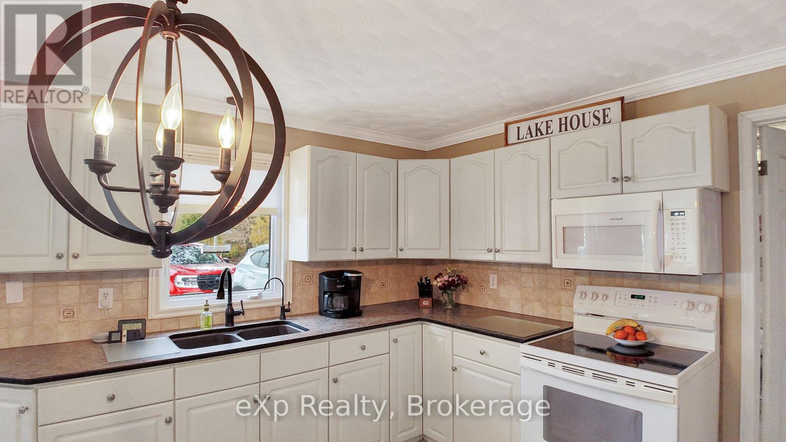 129 Lake Rosalind Road 1, Brockton, Ontario  N4N 3B9 - Photo 5 - X12872650