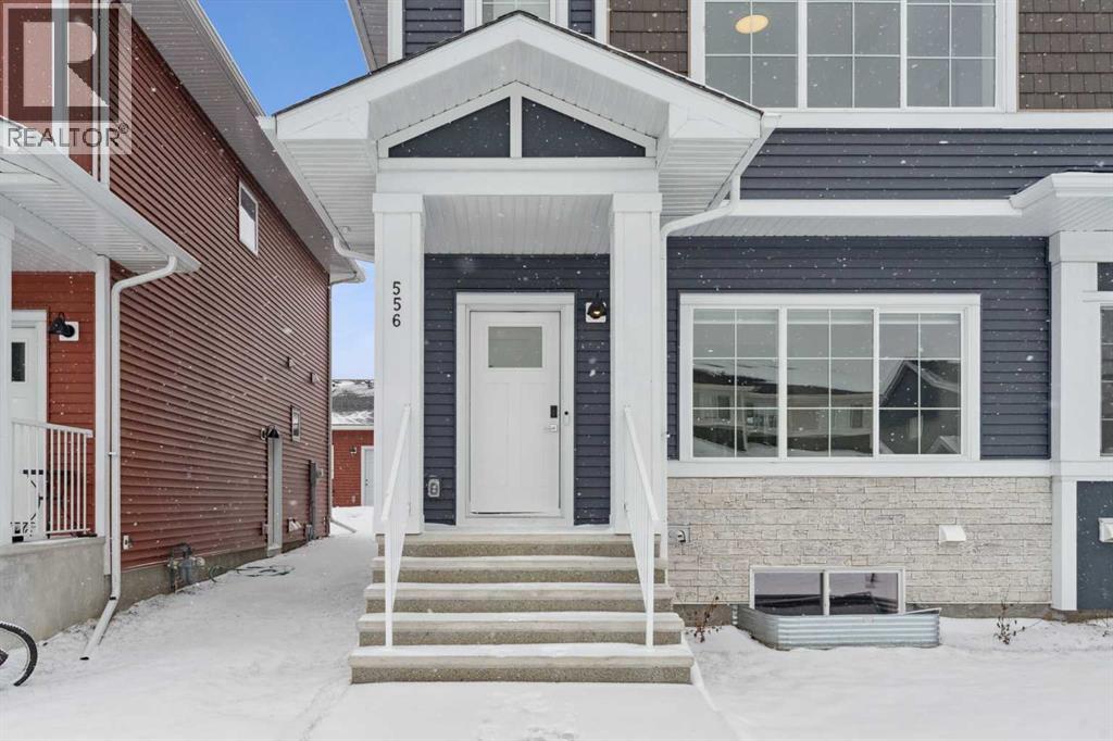 556 Chelsea Gardens, Chestermere, Alberta  T1X 2V4 - Photo 3 - A2289565