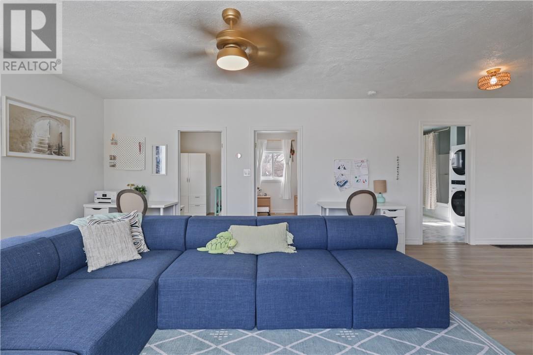 43 Wilson Street E, Little Current, Ontario  P0P 1K0 - Photo 11 - 2126770