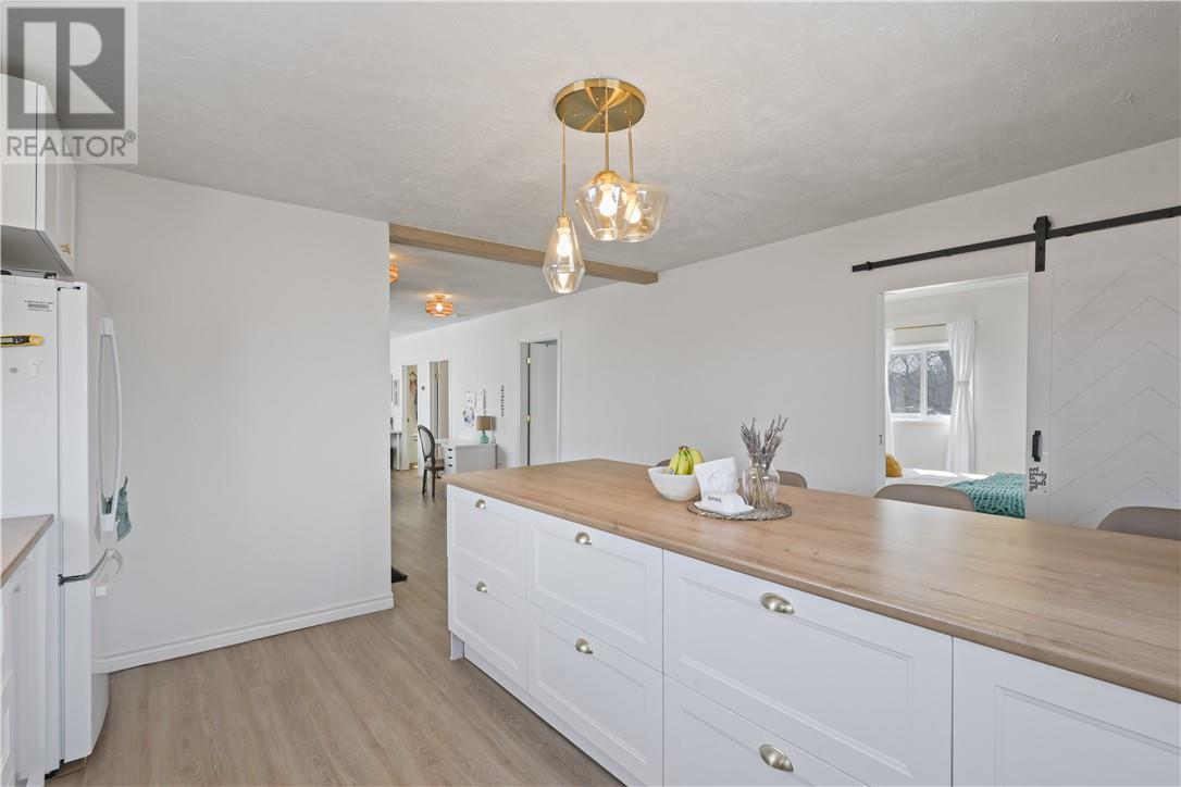 43 Wilson Street E, Little Current, Ontario  P0P 1K0 - Photo 18 - 2126770