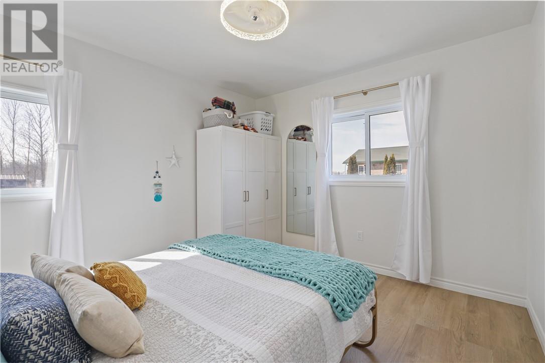 43 Wilson Street E, Little Current, Ontario  P0P 1K0 - Photo 21 - 2126770