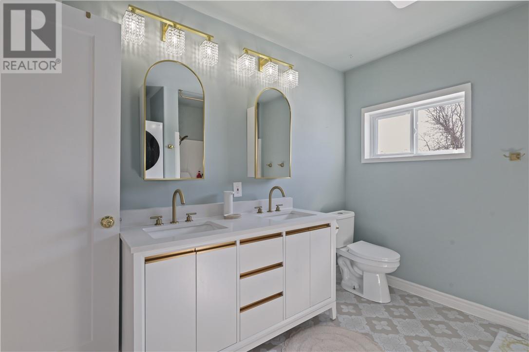 43 Wilson Street E, Little Current, Ontario  P0P 1K0 - Photo 28 - 2126770