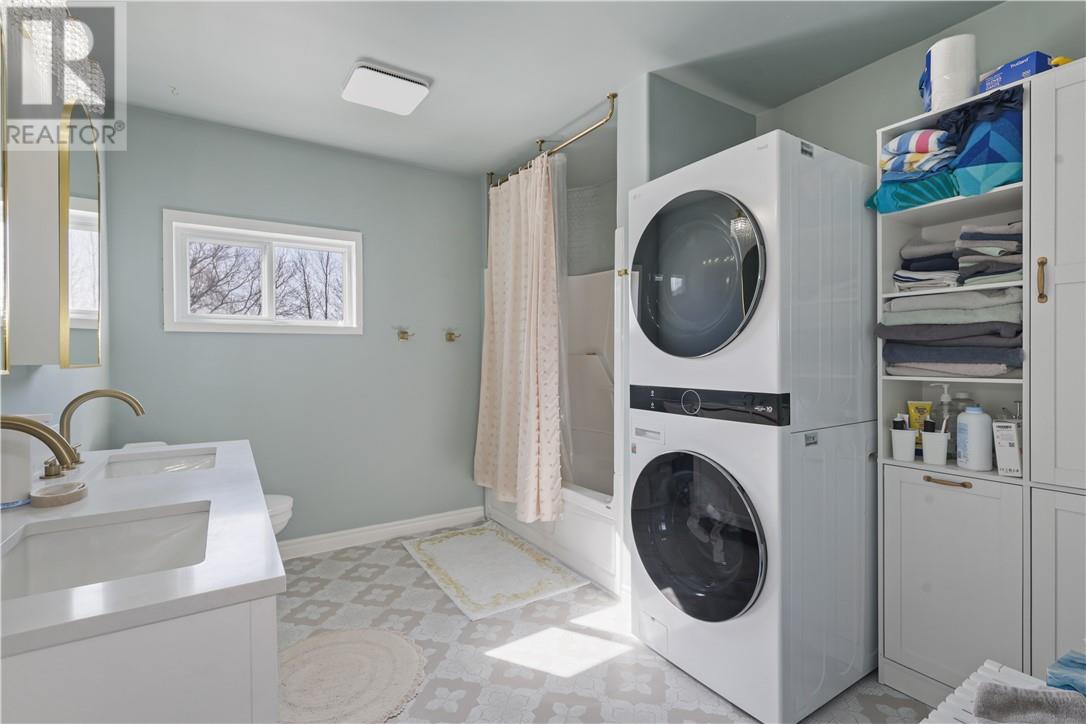 43 Wilson Street E, Little Current, Ontario  P0P 1K0 - Photo 29 - 2126770