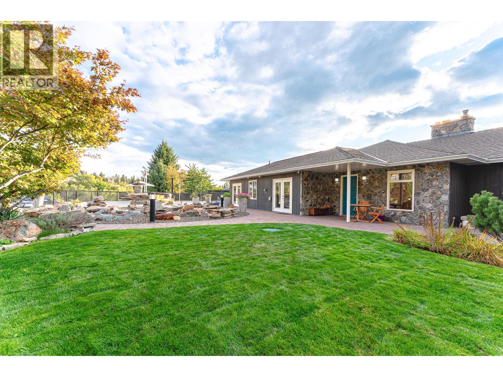 3029 Spruce Drive, Naramata, British Columbia  V0H 1N0 - Photo 71 - 10379021