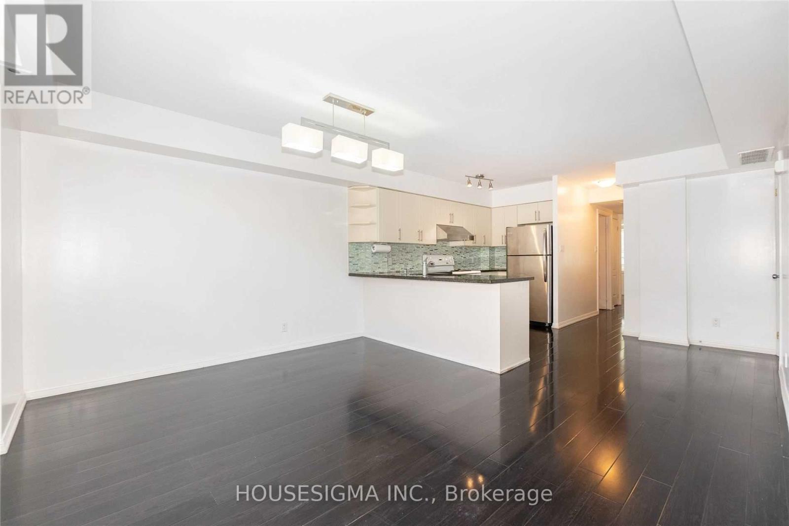 303 - 3 Shank Street, Toronto, Ontario  M6J 3W9 - Photo 8 - C12872620