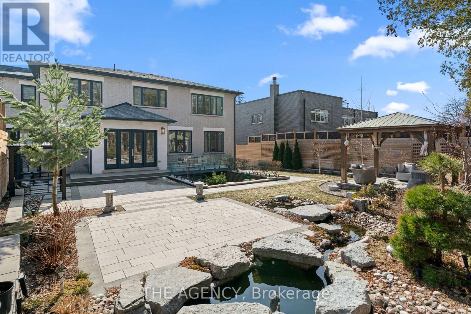 18 Suncrest Drive, Toronto, Ontario  M3C 2L2 - Photo 40 - C12872638