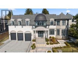 18 SUNCREST DRIVE, Toronto, Ontario