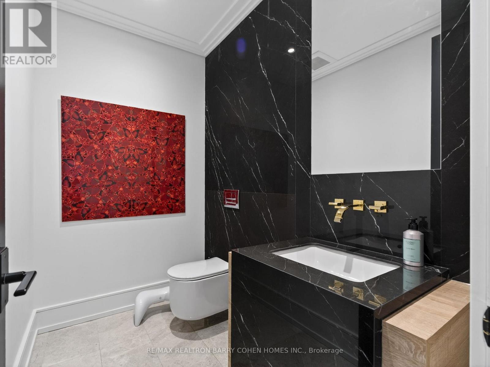 4 Forest Wood, Toronto, Ontario  M5N 2V6 - Photo 14 - C12872644