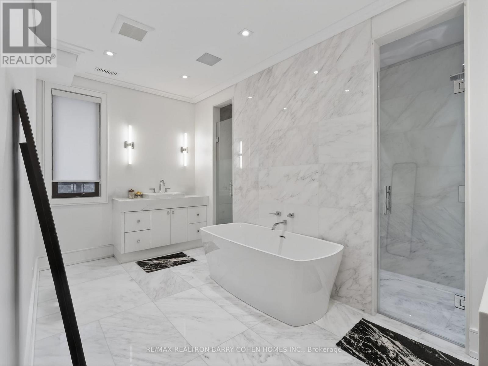 4 Forest Wood, Toronto, Ontario  M5N 2V6 - Photo 19 - C12872644