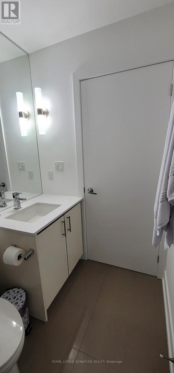 1002 - 75 The Donway W, Toronto, Ontario  M3C 2E9 - Photo 10 - C12872690