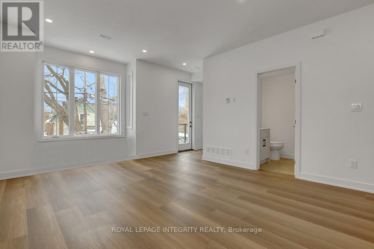 35 Ella Street, Ottawa, Ontario  K1S 2S3 - Photo 5 - X12872658