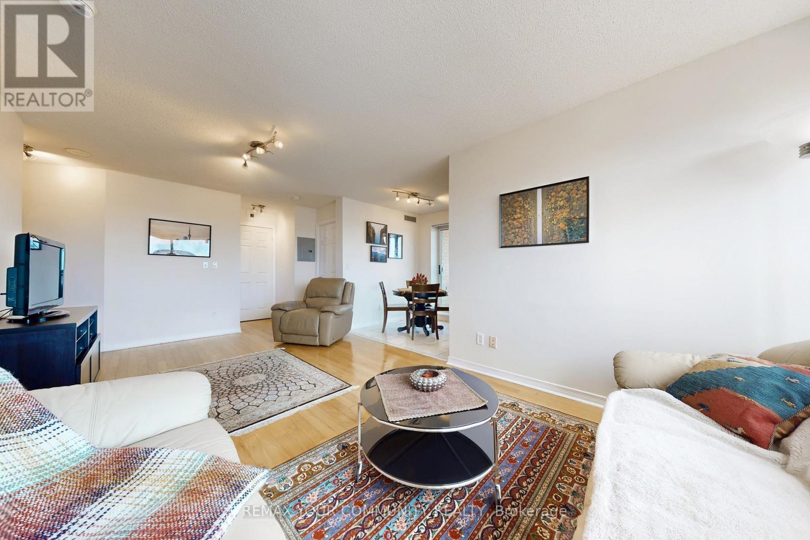 1004 - 11 Oneida Crescent, Richmond Hill, Ontario  L4B 0A1 - Photo 10 - N12698926