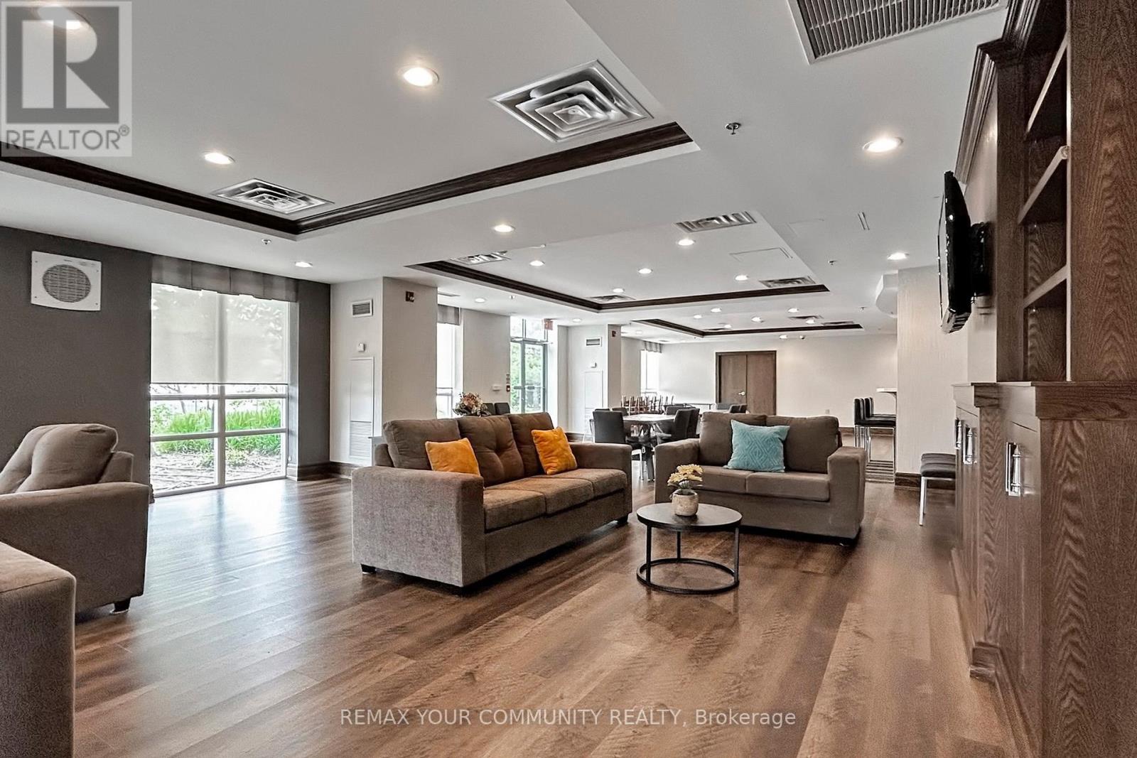 1004 - 11 Oneida Crescent, Richmond Hill, Ontario  L4B 0A1 - Photo 37 - N12698926