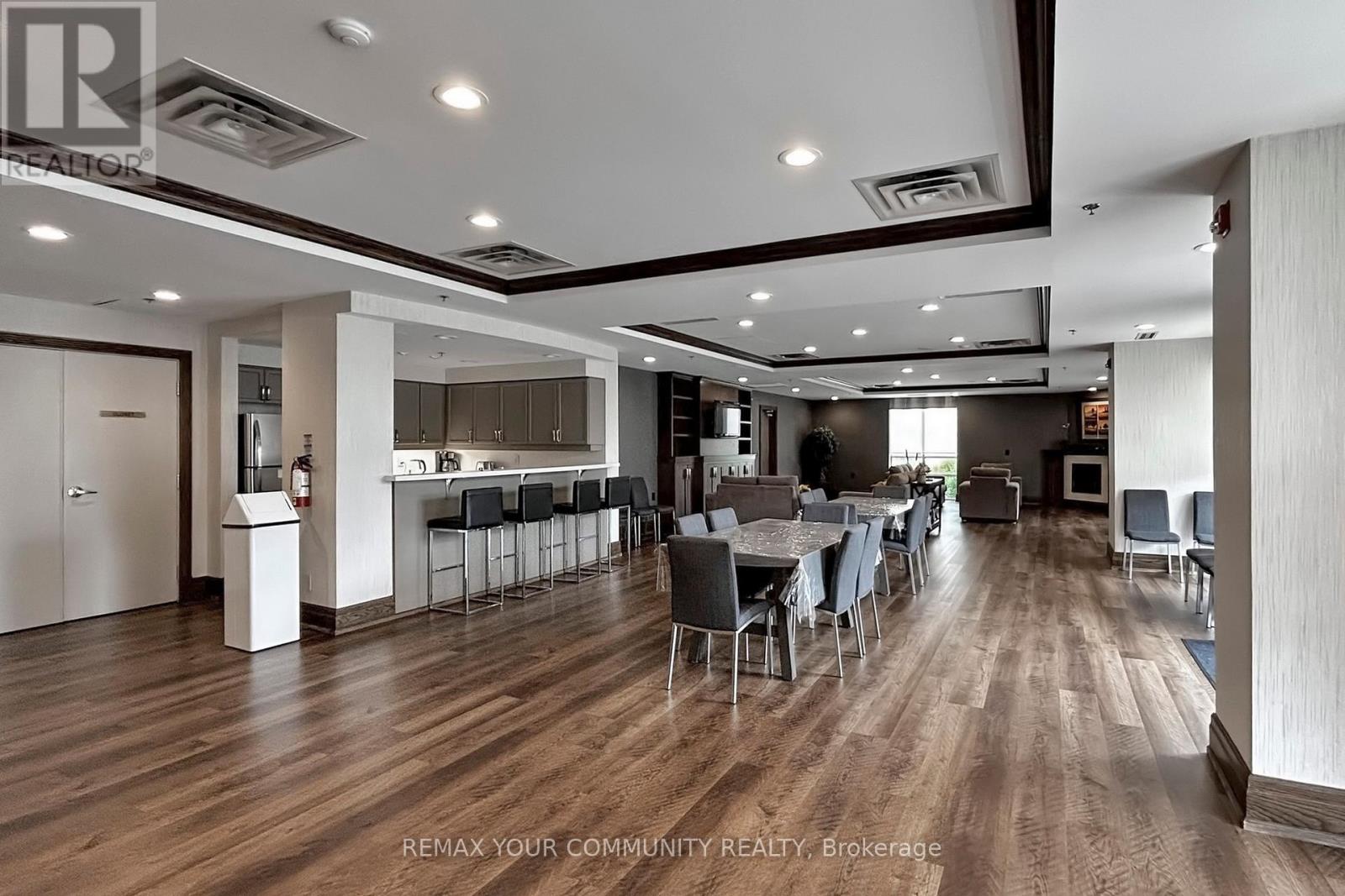 1004 - 11 Oneida Crescent, Richmond Hill, Ontario  L4B 0A1 - Photo 42 - N12698926