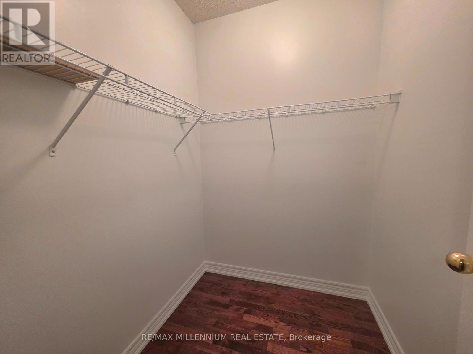 150 Ozner Crescent, Vaughan, Ontario  L4H 0G1 - Photo 42 - N12869378