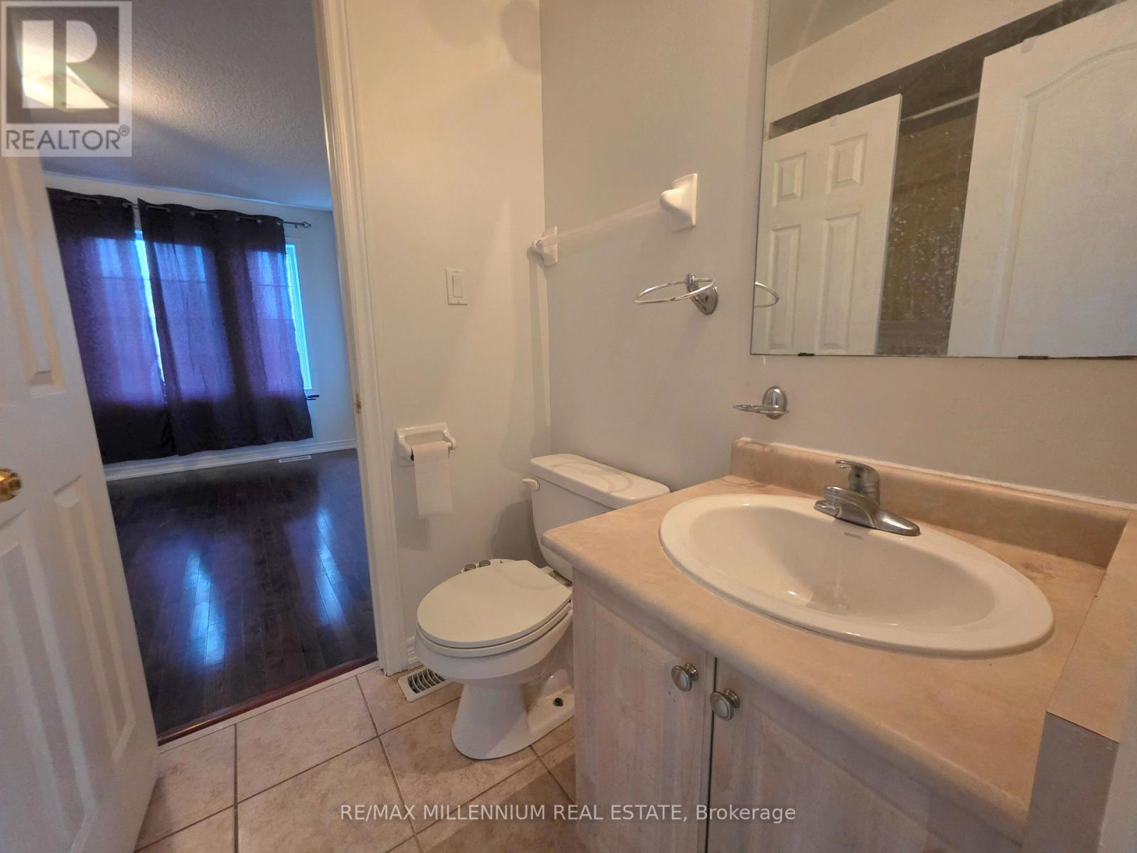 150 Ozner Crescent, Vaughan, Ontario  L4H 0G1 - Photo 48 - N12869378