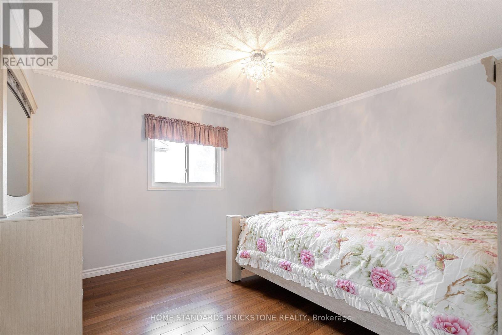 4538 Penhallow Road, Mississauga, Ontario  L5V 1E7 - Photo 35 - W12864988