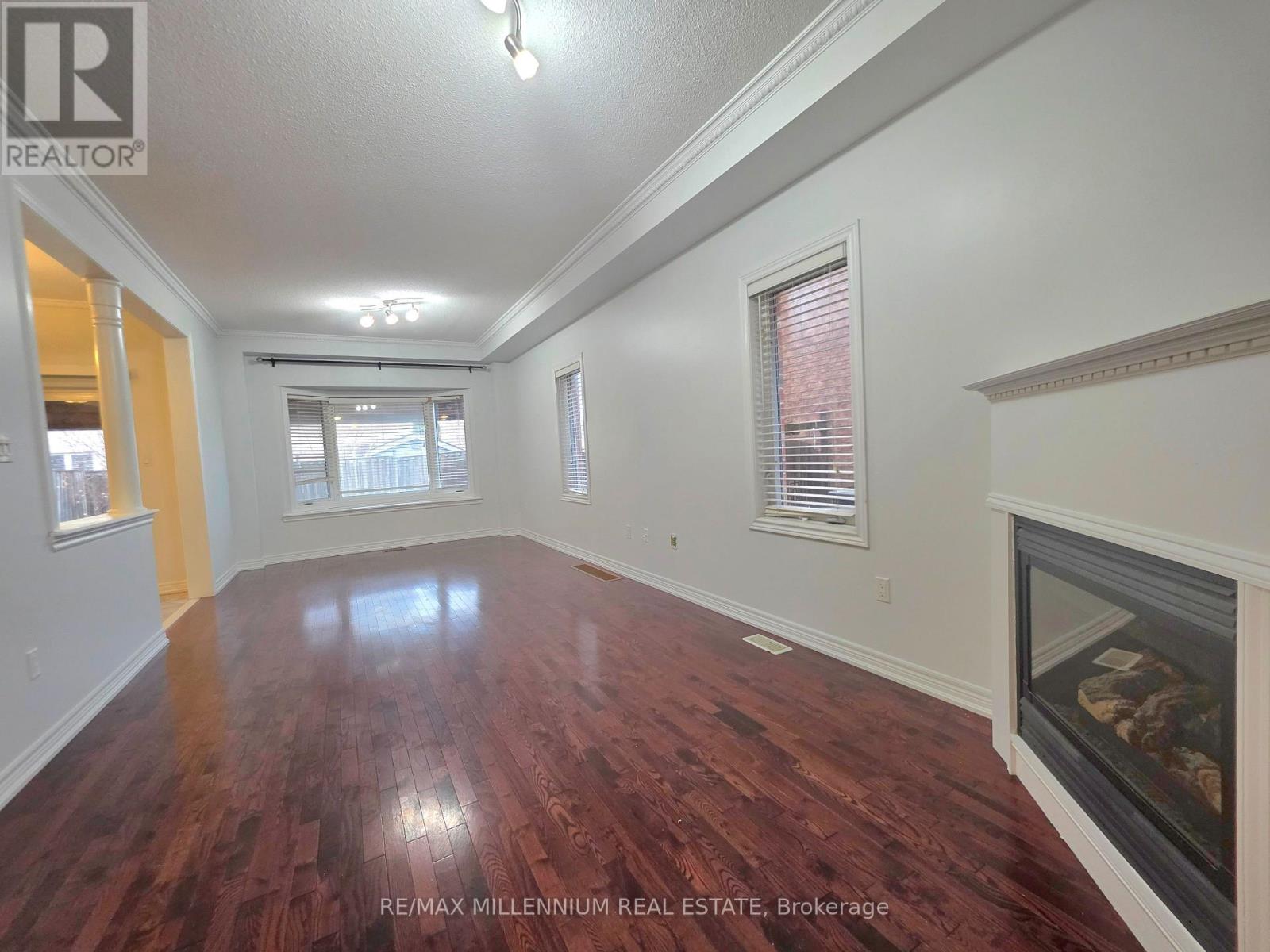 150 Ozner Crescent, Vaughan, Ontario  L4H 0G1 - Photo 40 - N12869378