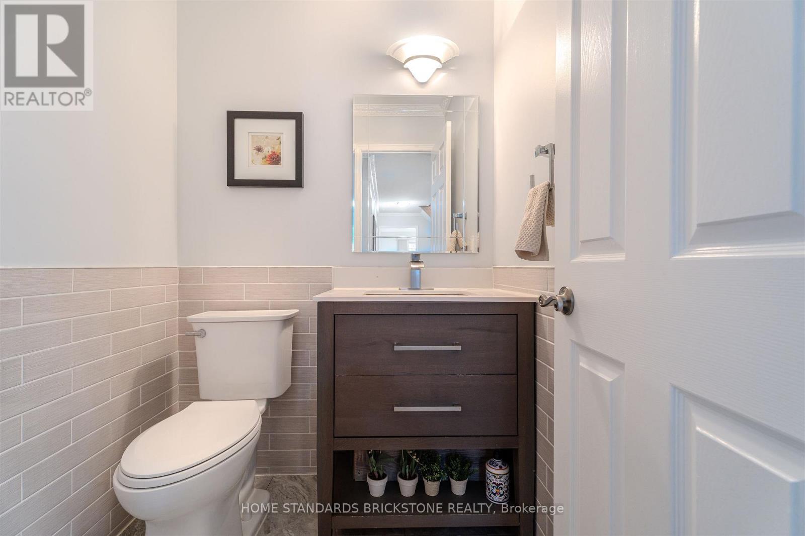 4538 Penhallow Road, Mississauga, Ontario  L5V 1E7 - Photo 22 - W12864988