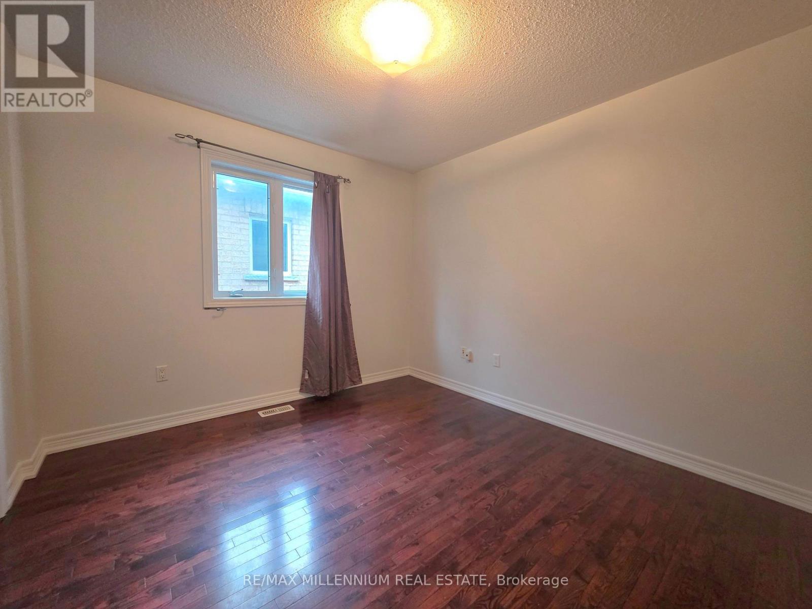 150 Ozner Crescent, Vaughan, Ontario  L4H 0G1 - Photo 46 - N12869378