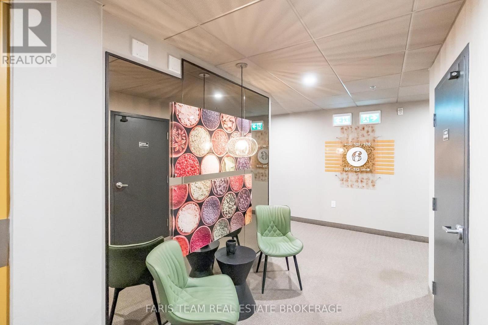 102 - 8 Culinary Lane, Barrie, Ontario  L9J 0T2 - Photo 7 - S12872646