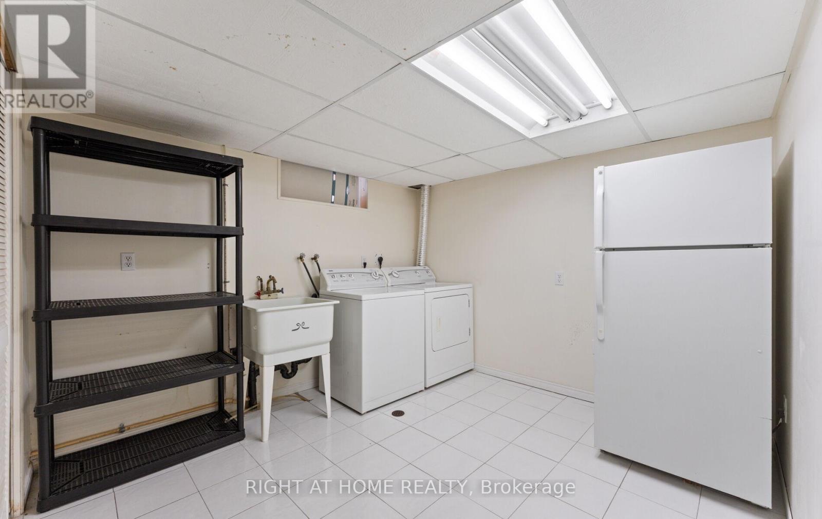 56 Ferguson Drive, Barrie (Northwest), Ontario  L4N 7B5 - Photo 18 - S12872662