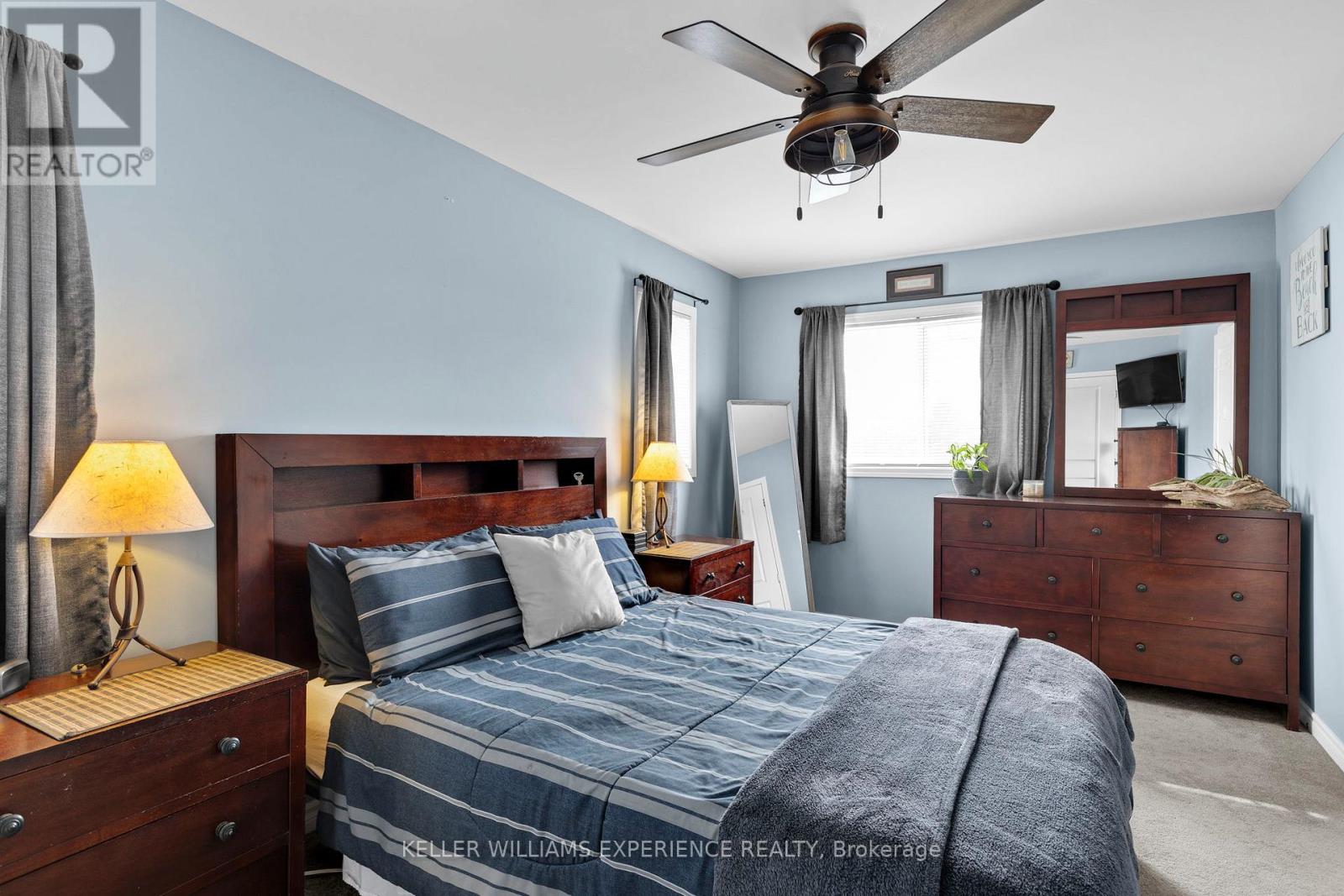 109 Ellen Street, Tay (Victoria Harbour), Ontario  L0K 2A0 - Photo 11 - S12872684