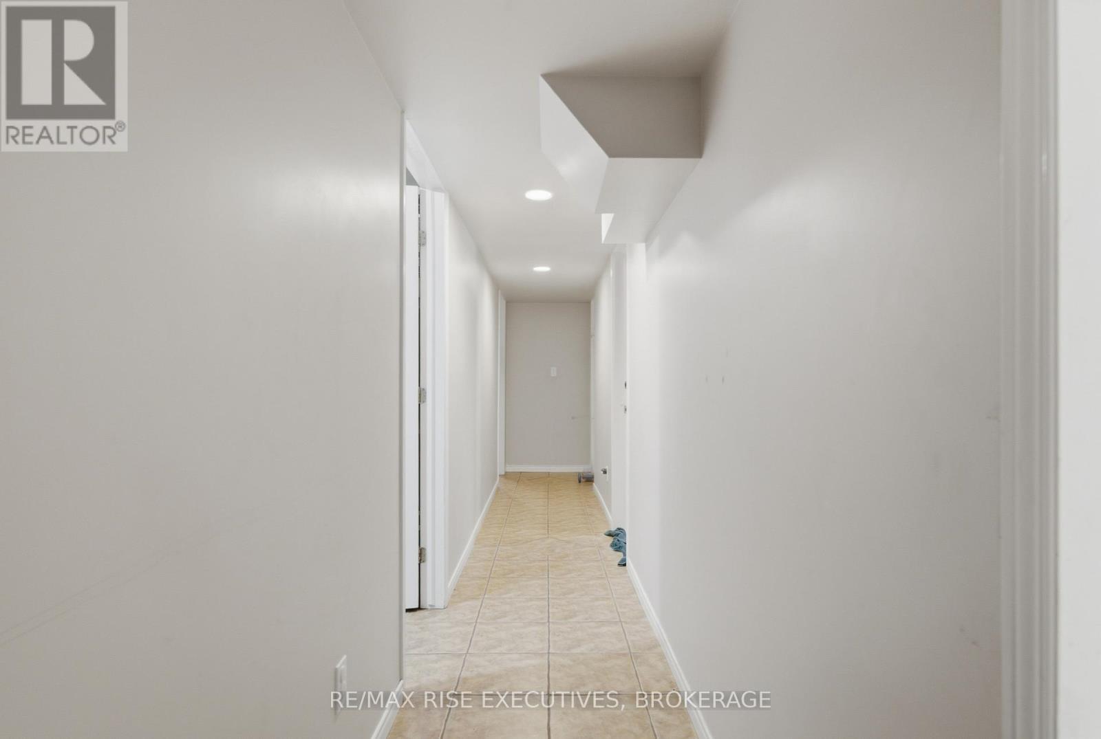 984 Waterbury Crescent, Kingston, Ontario  K7M 8V3 - Photo 30 - X12872434