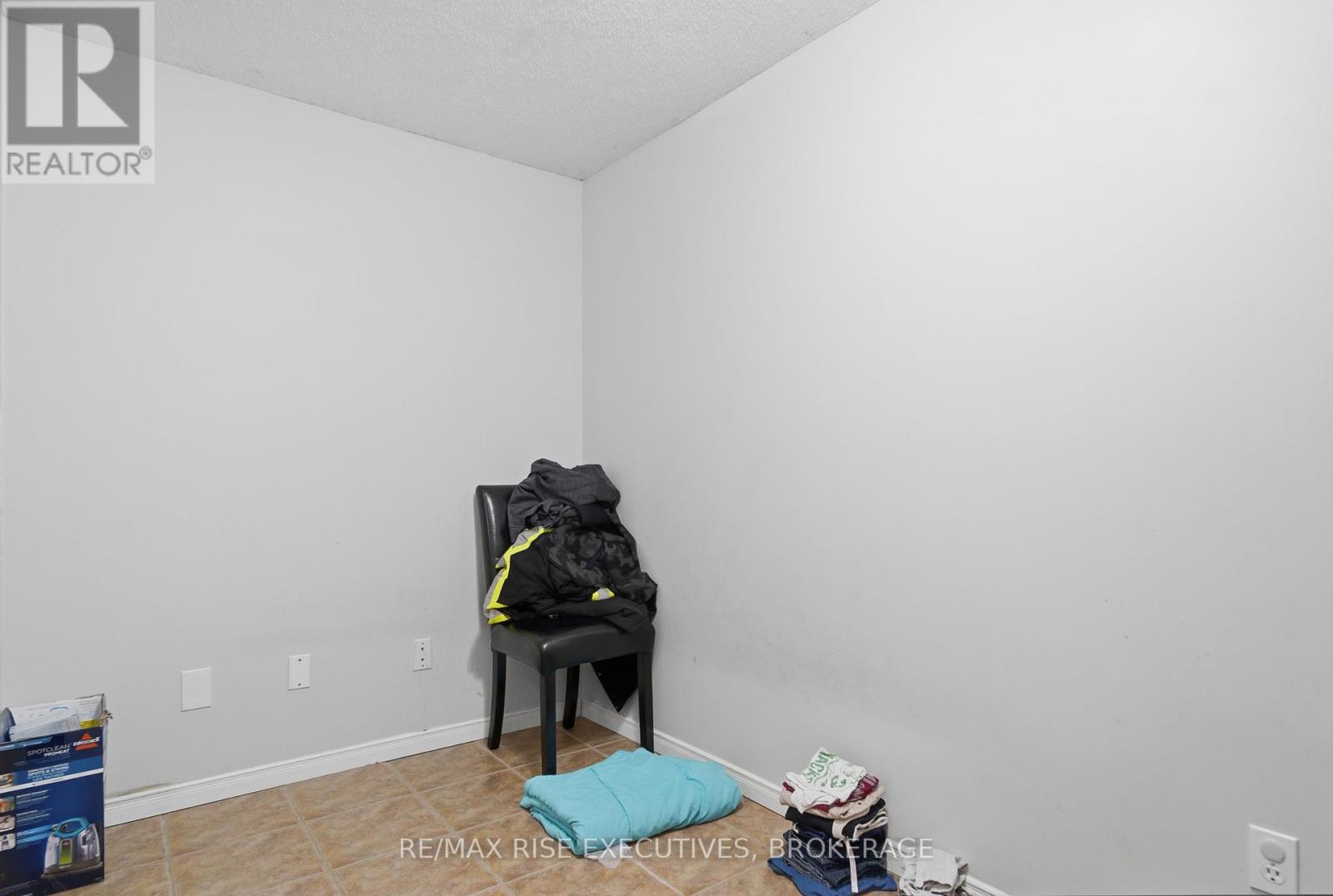 984 Waterbury Crescent, Kingston, Ontario  K7M 8V3 - Photo 34 - X12872434