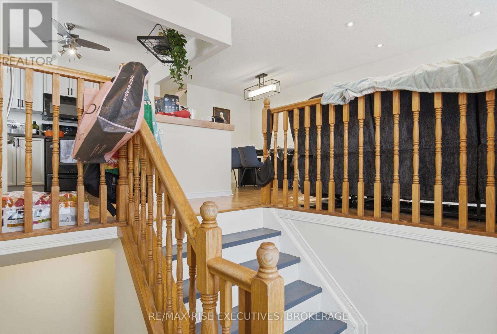 984 Waterbury Crescent, Kingston, Ontario  K7M 8V3 - Photo 5 - X12872434