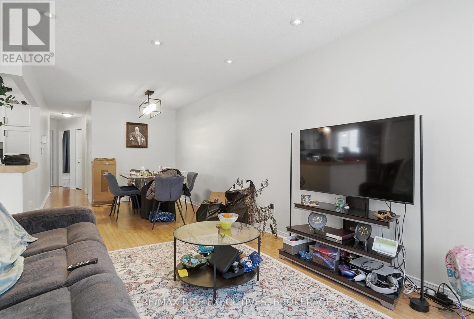 984 Waterbury Crescent, Kingston, Ontario  K7M 8V3 - Photo 9 - X12872434